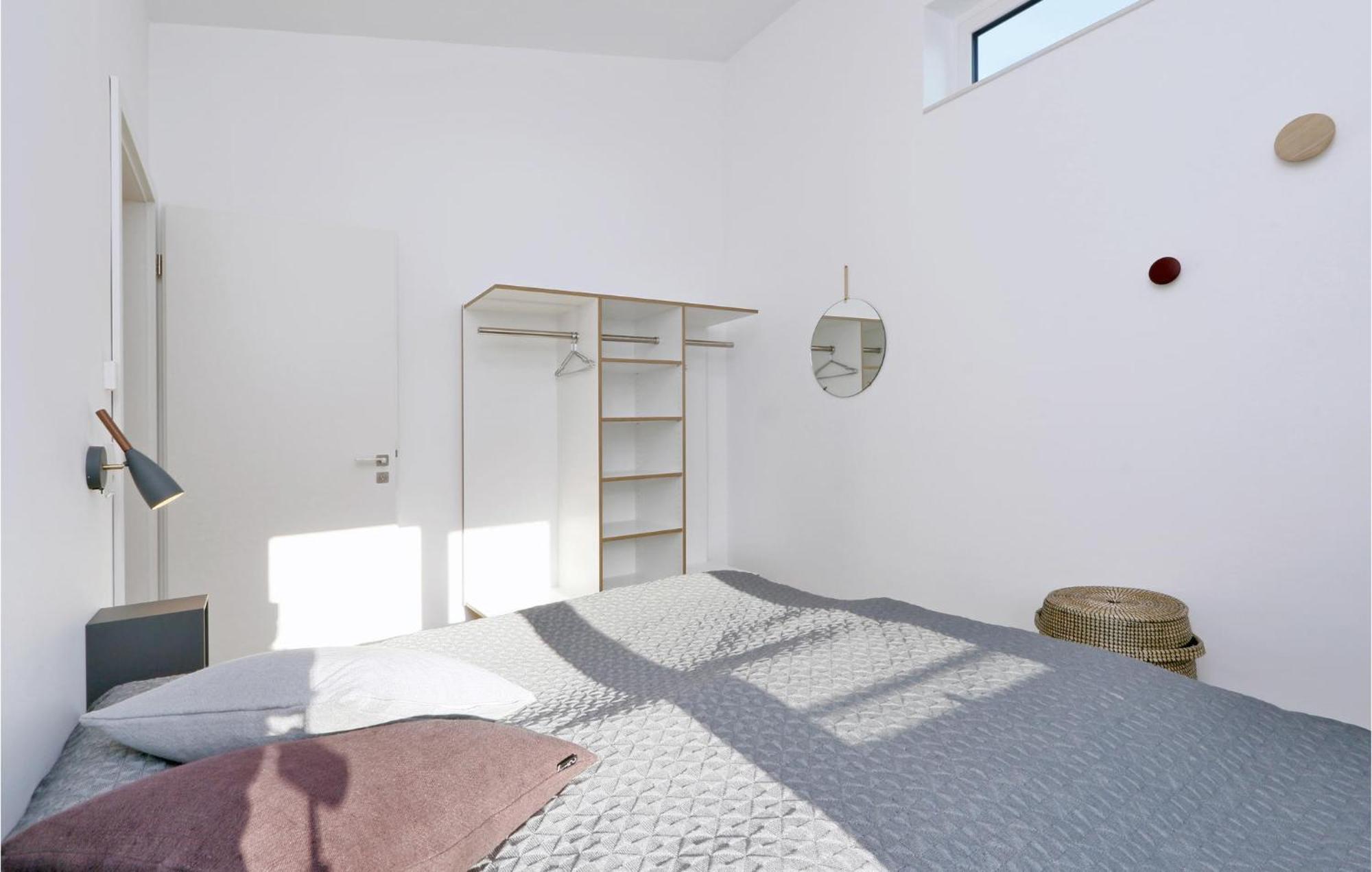 Cozy Home In Lembruch-Duemmer See With Sauna 외부 사진