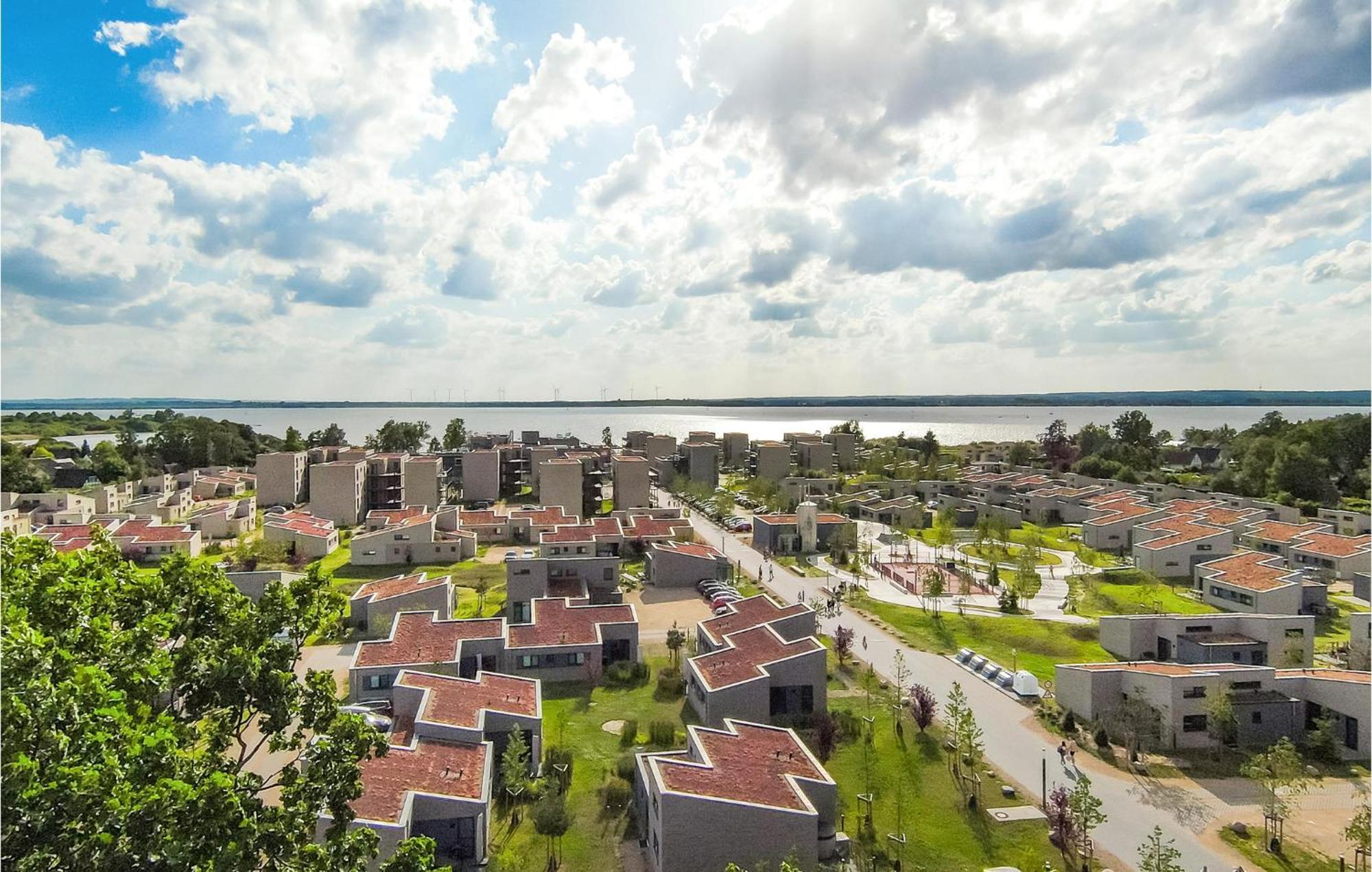 Cozy Home In Lembruch-Duemmer See With Sauna 외부 사진